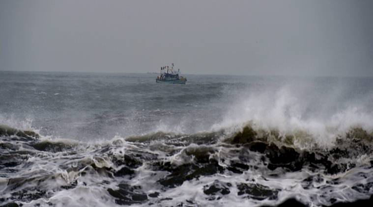 Schools shut, thousands evacuated as cyclone bears down on south India