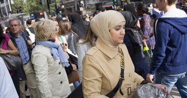 المسلمات الأمريكيات يخلعن حجابهن ... لماذا ؟