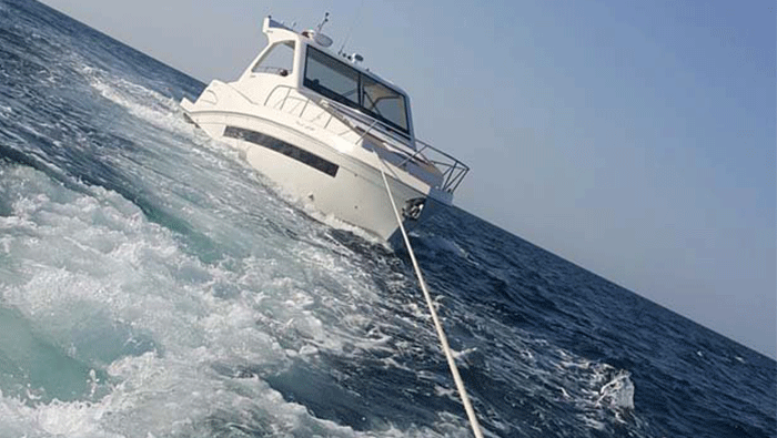 7 rescued from stranded boats in Oman