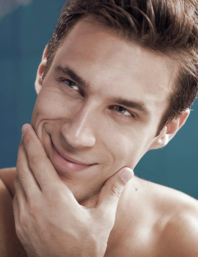 للرجل.. كيف تصبح أكثر جاذبية وتلفت انتباه النساء!