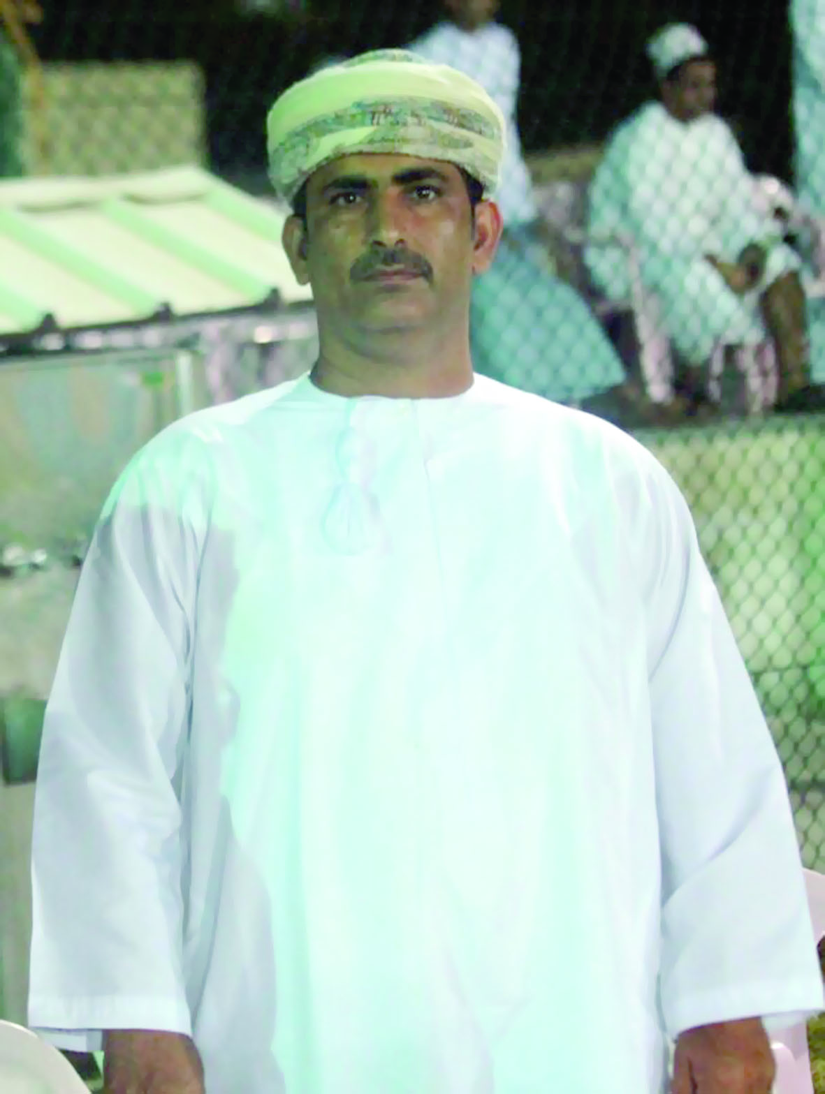 نائب رئيس نادي صحم طلال المعمري لـ "الشبيبة":
عودة محسن جوهر لبيته الأول صحم في مراحلها الأولى
