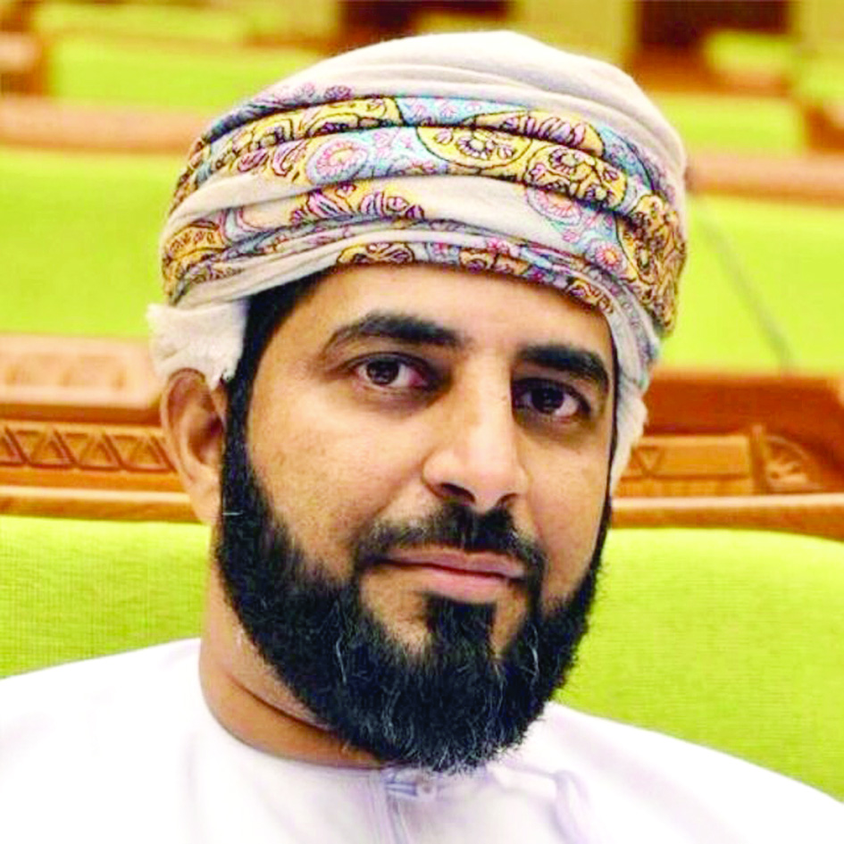البوسعيدي: جهود حثيثة لتقديم مشاريع عقارية نوعية