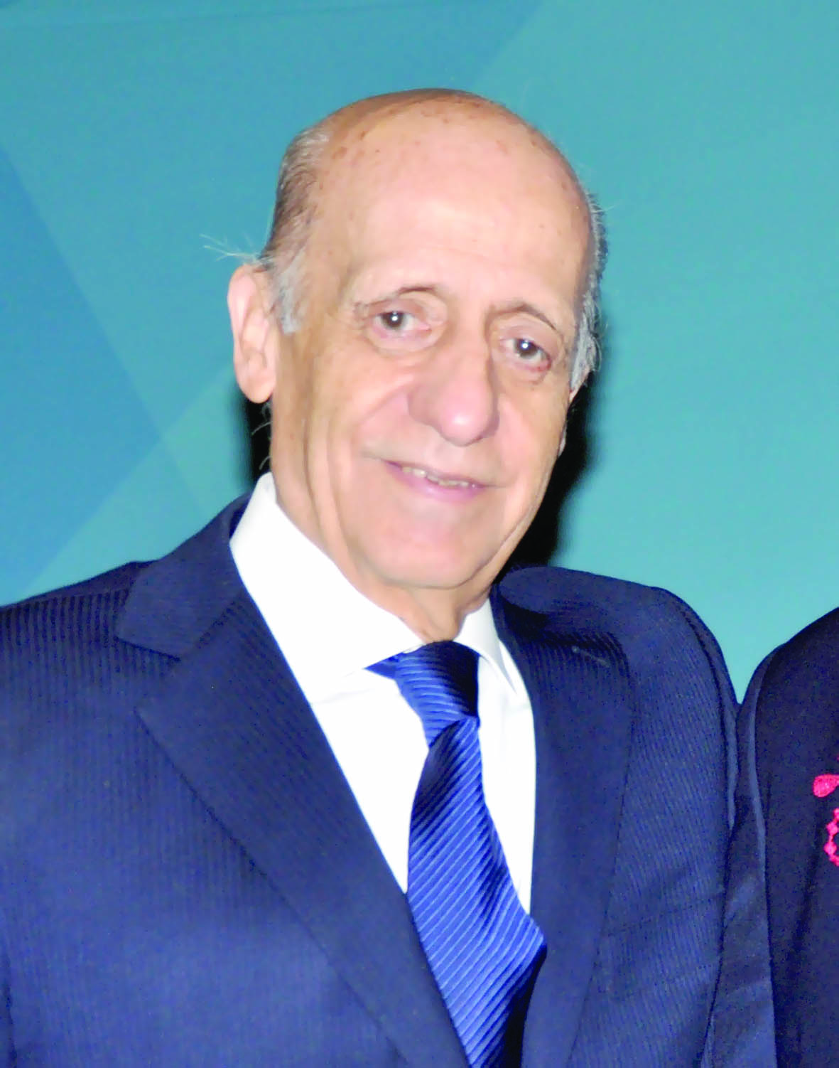 رئيس الاتحاد الدولي للسباحة يهنئ الكشري