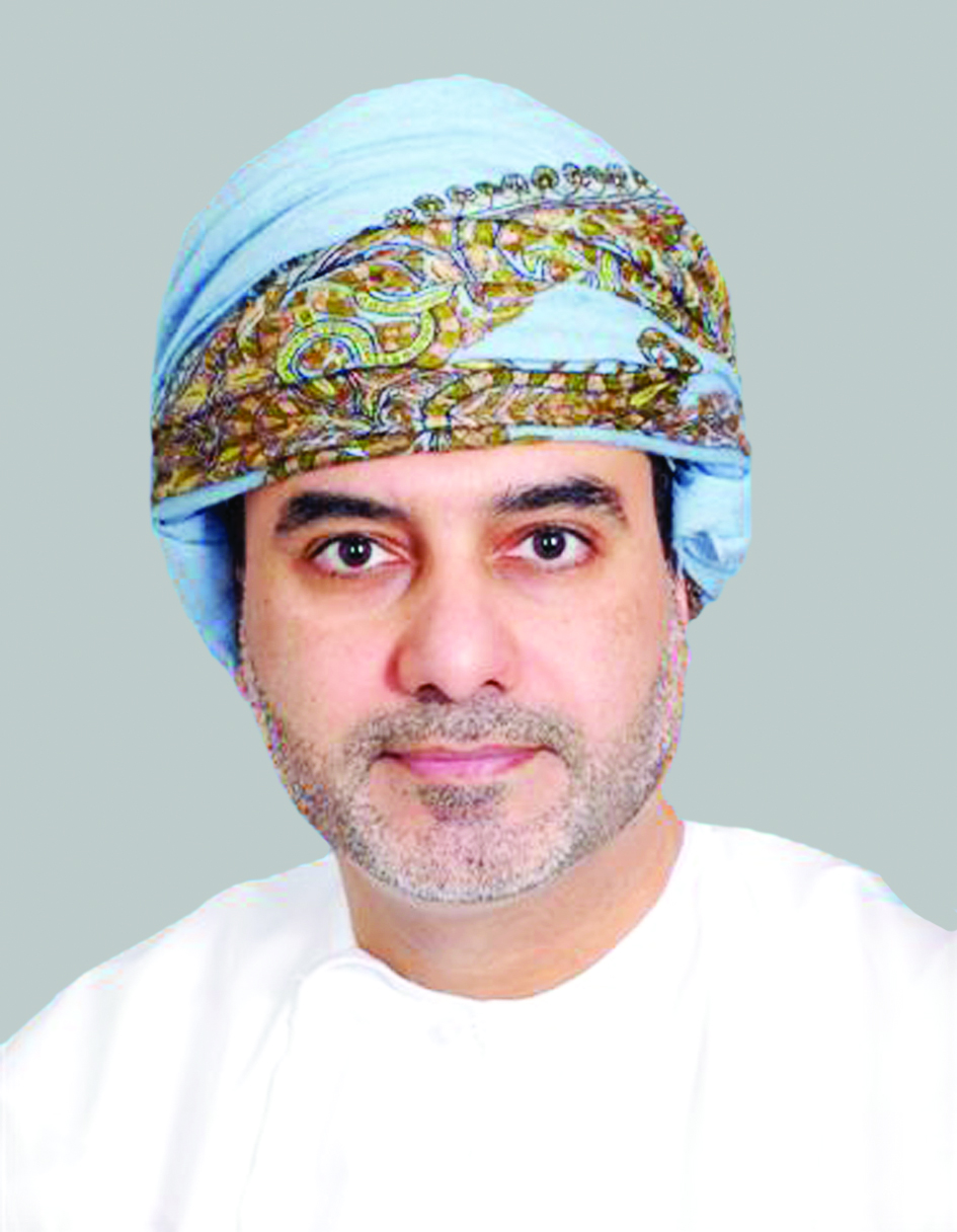 وفق آليات واضحة للتطبيق والحوكمة ووضع مؤشرات الأداء..
 فرق عمل لتنفيذ خريطة التنويع الاقتصادي للسلطنة