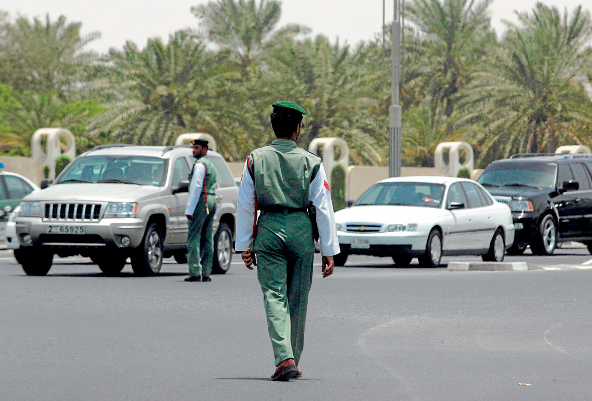 أبوظبي.. 3 سنوات سجناً لأم حاولت بيع طفلتها بـ10 آلاف درهم