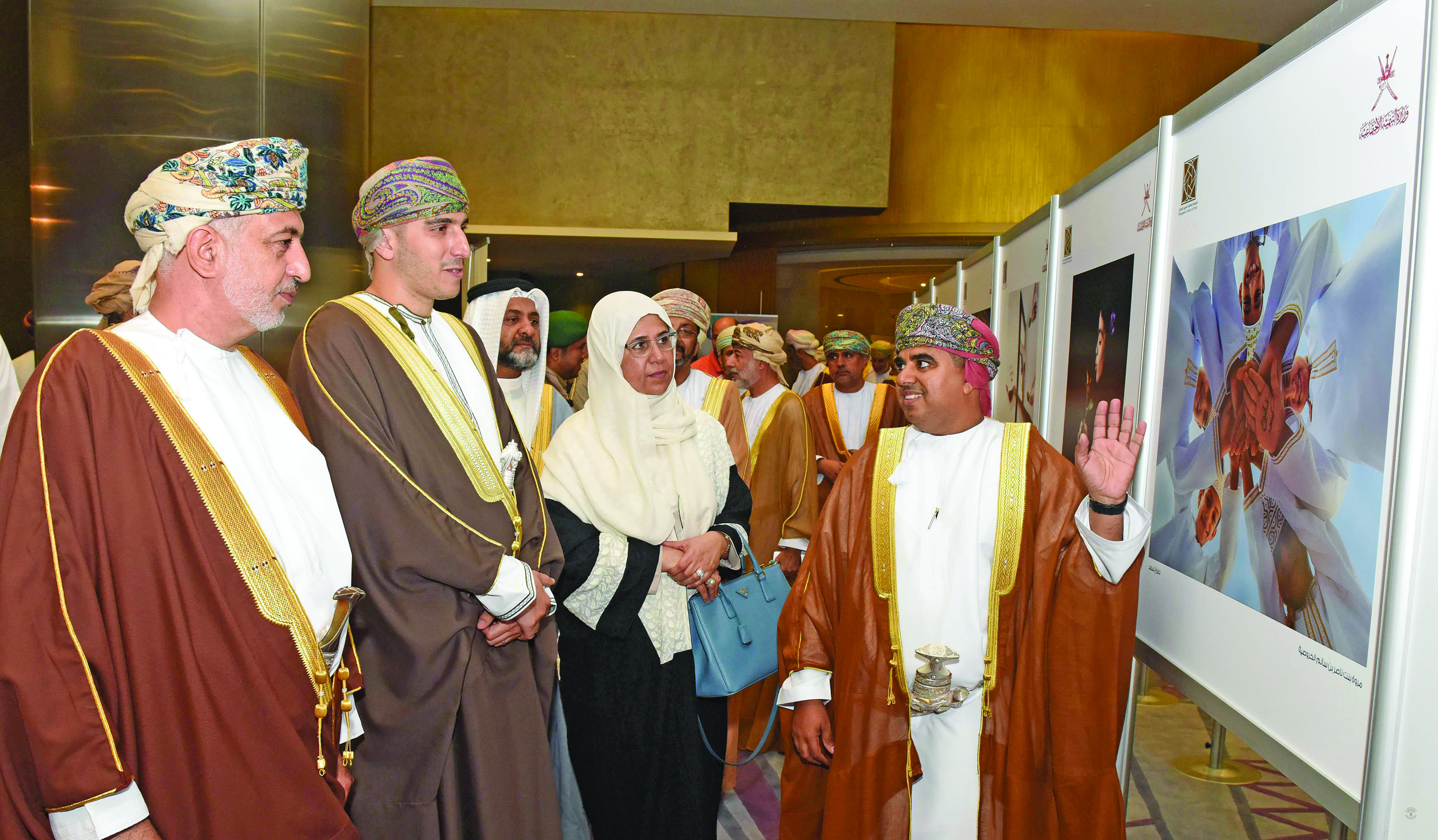Symposium held in Oman on voluntary work