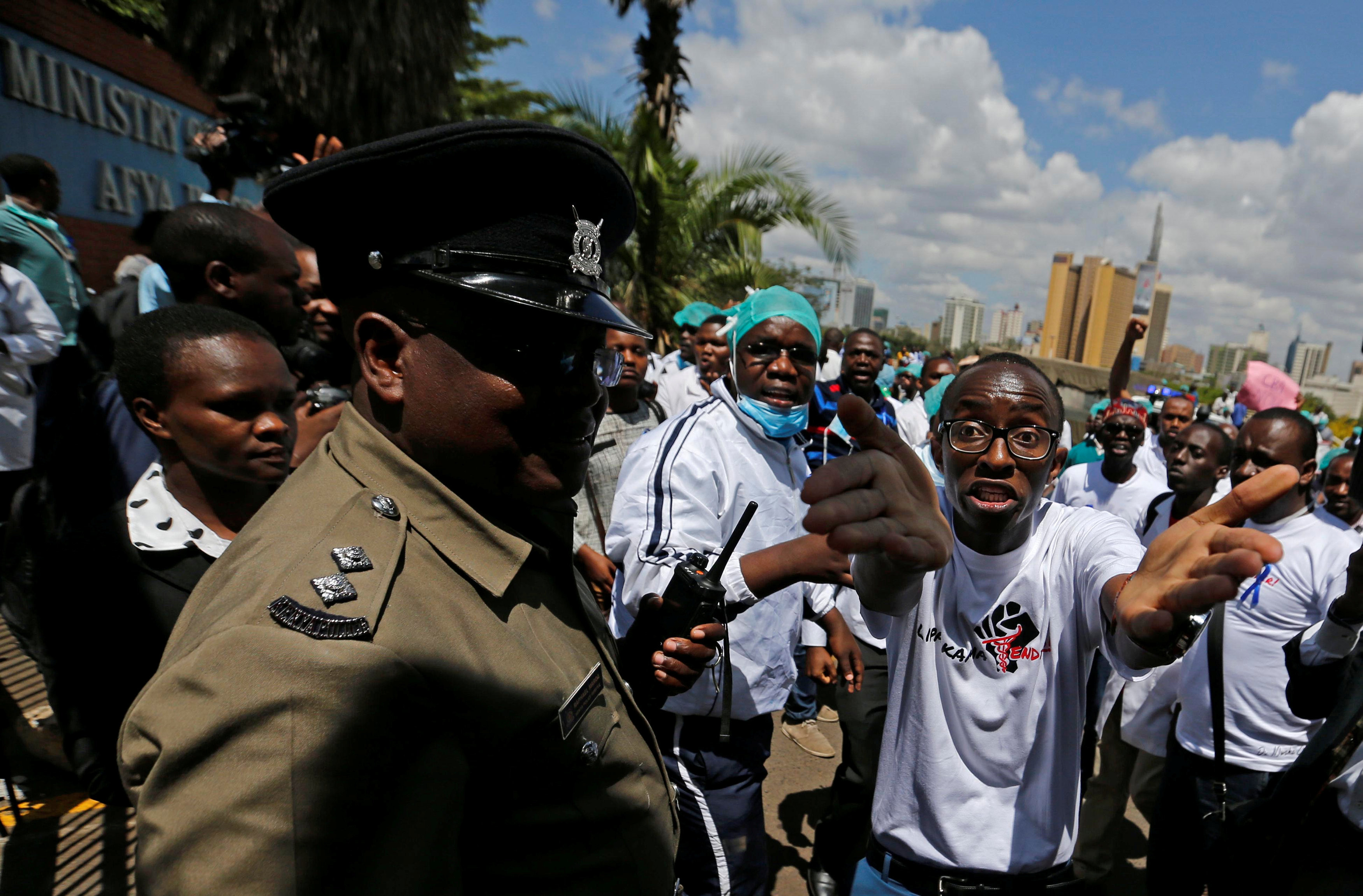 Kenyan government doctors go on strike, demand honouring of 2013 pay deal