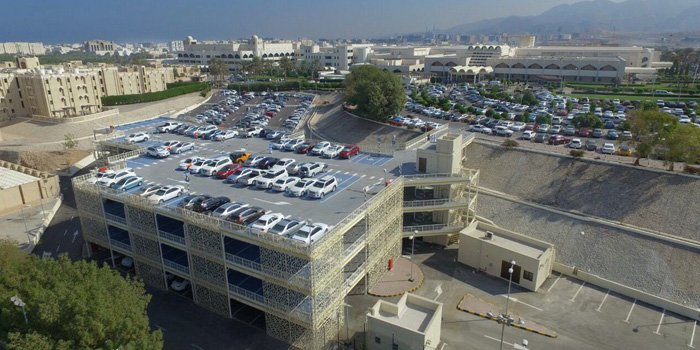 Oman traffic: Multi-story parking opened at Royal Hospital
