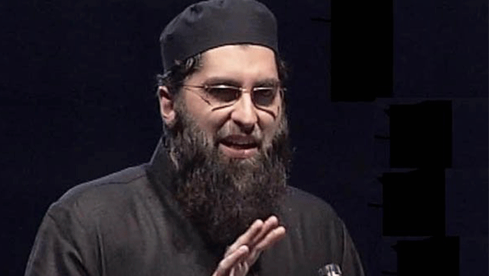 Pakistan plane crash: Pop star turned cleric Junaid Jamshed among those feared dead