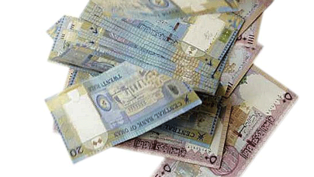 Three per cent pay rise expected in Oman next year