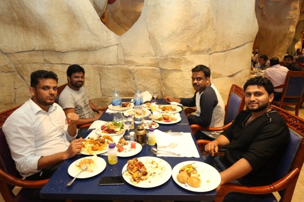 Oman tourism: Diners can report restaurants still charging service tax