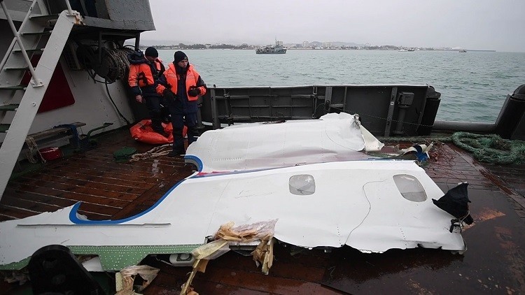 تحديد هوية 70 شخصا من ضحايا تحطم الطائرة الروسية في البحر الأسود