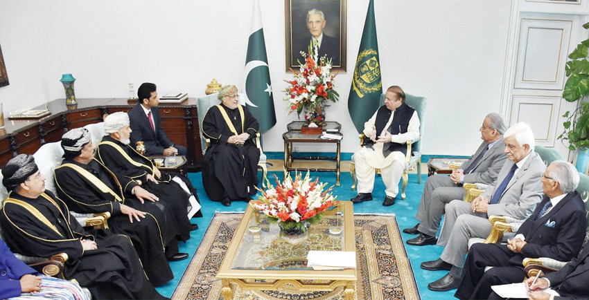 Oman, Pakistan discuss ways of enhancing bilateral ties