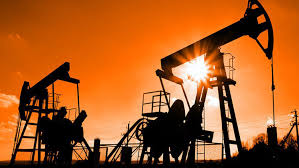 الفالح: خفض إنتاج النفط سيقلص المخزونات