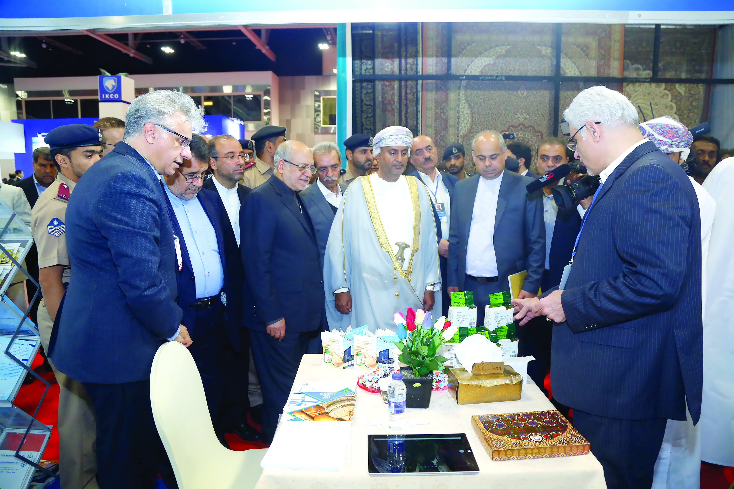 التجارة بين السلطنة وإيران تنمو