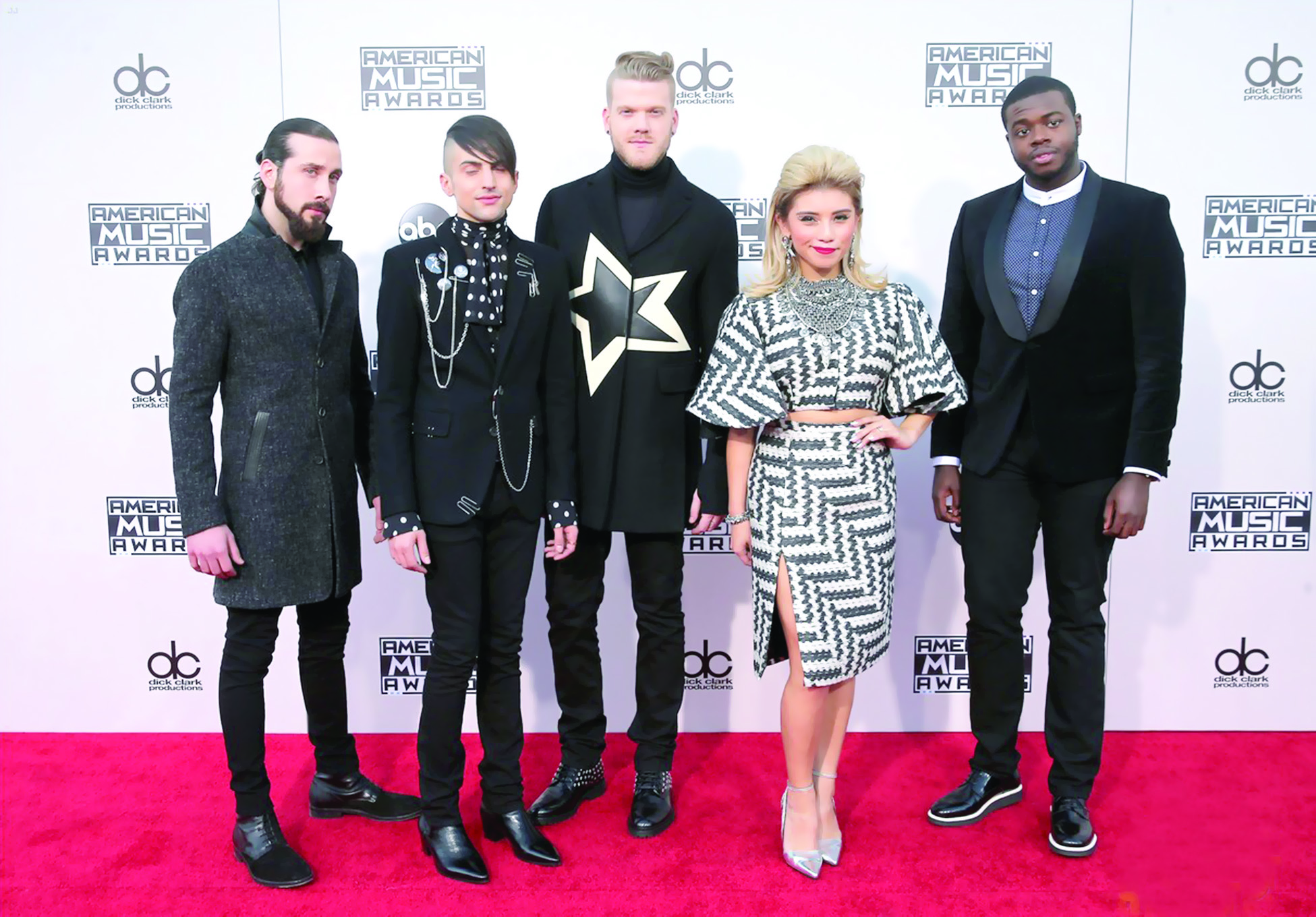 "بنتاتونكس" تتصدر قائمة "بيلبورد"