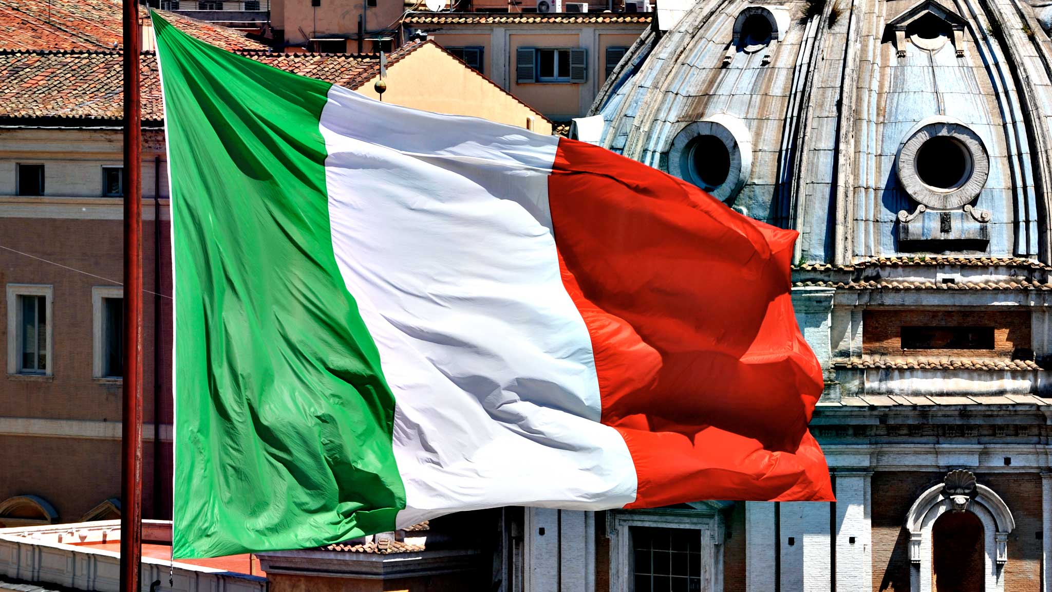 إفلاس إيطاليا وتوقُّف الإنترنت.. إليك أغرب توقعات 2017