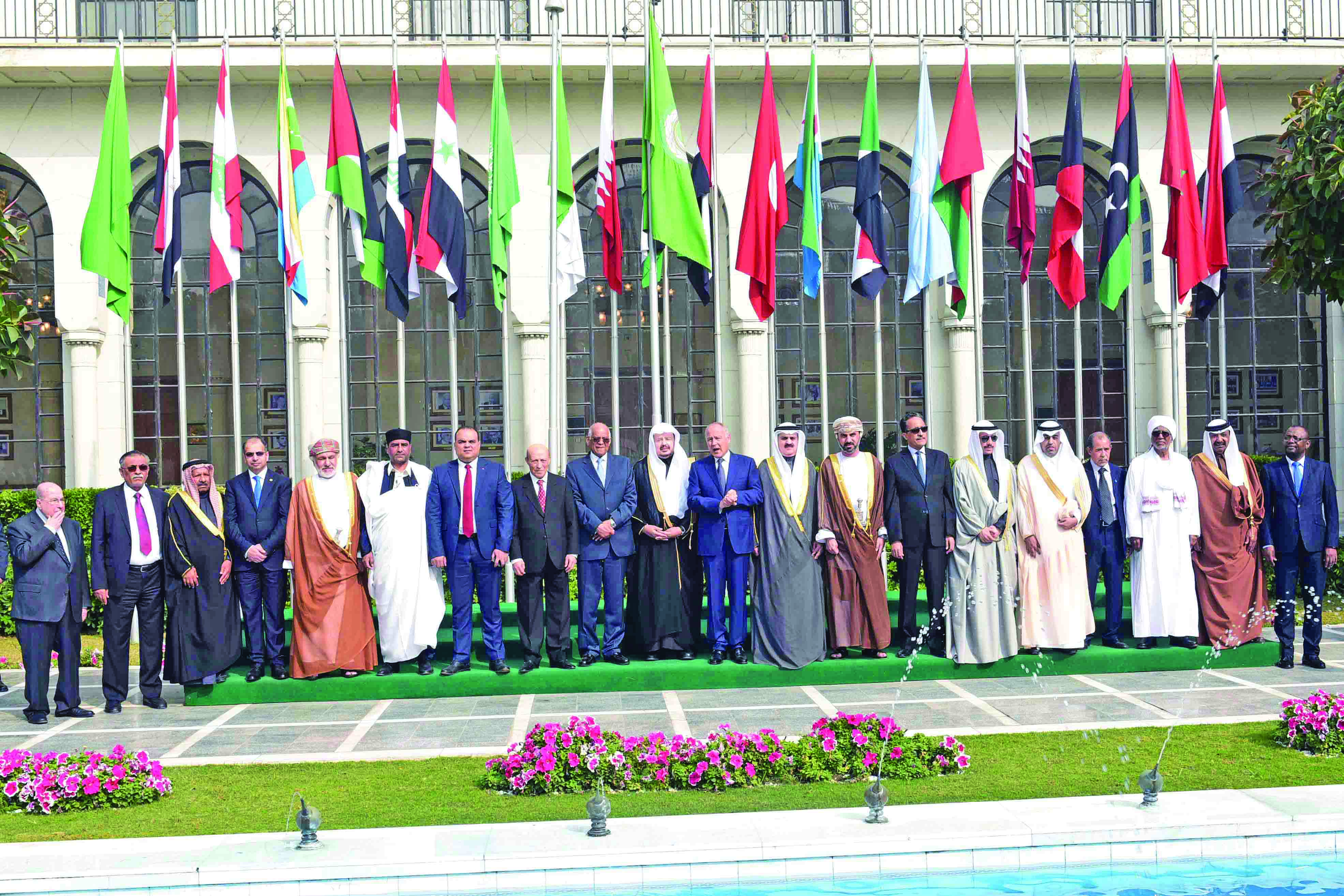 Oman takes part in Arab Parliament meeting at Cairo