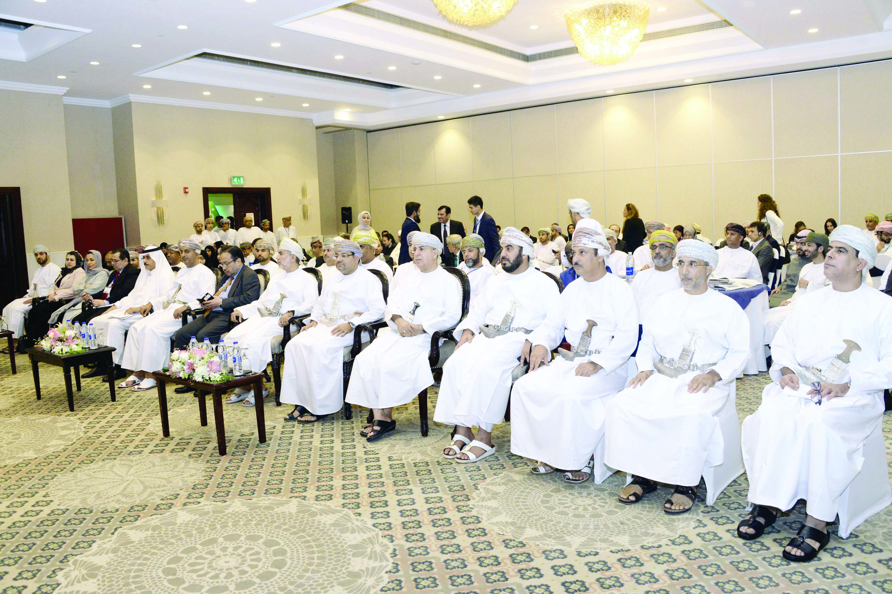 الرئيس التنفيذي لبنك التنمية العماني: لن تنمو ريادة الأعمال في ظل وجود الوظائف الحكومية السهلة