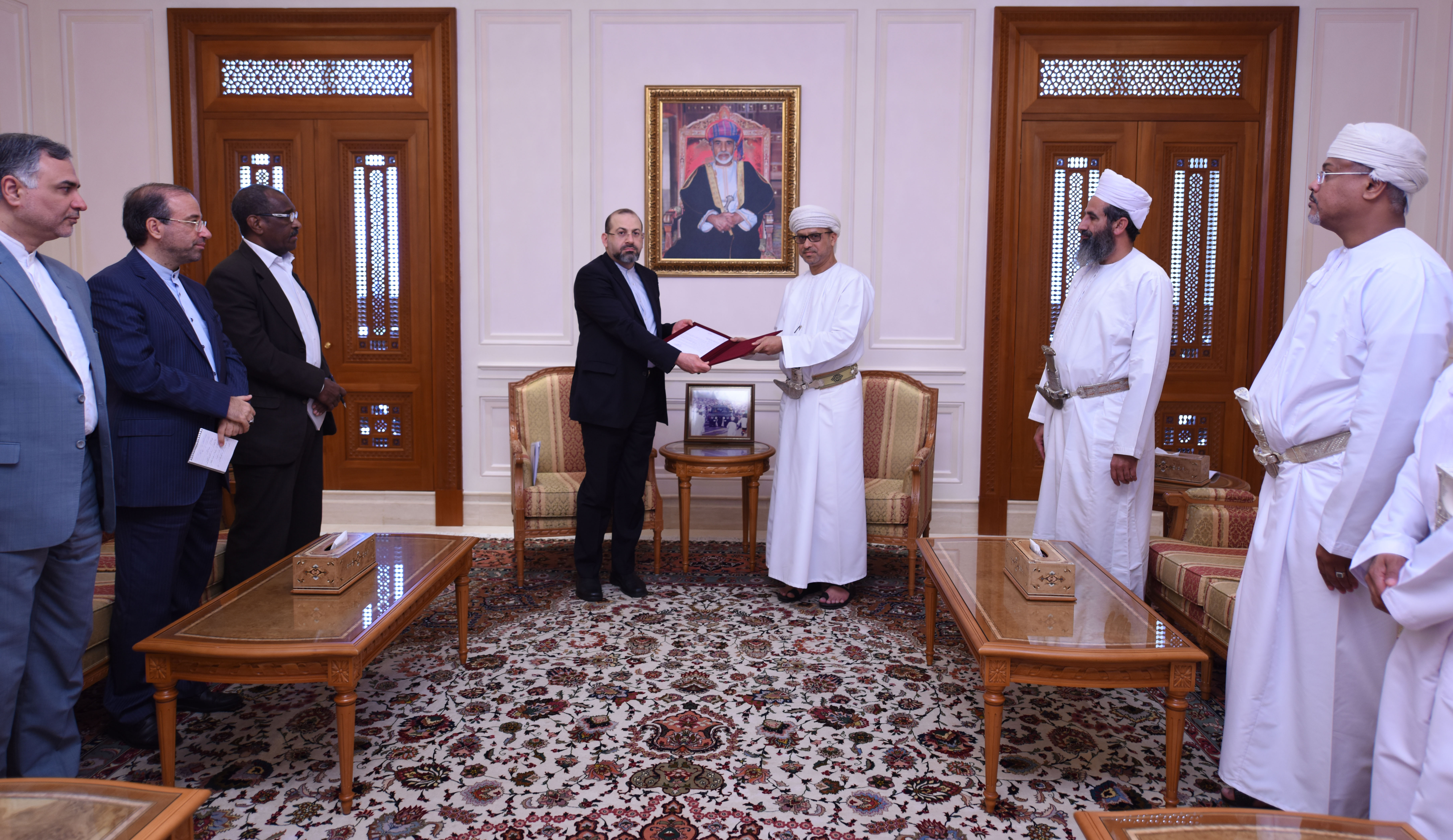 نائب رئيس مجلس الشورى يستقبل المستشار الأعلى لرئيس مجلس الشورى الإيراني