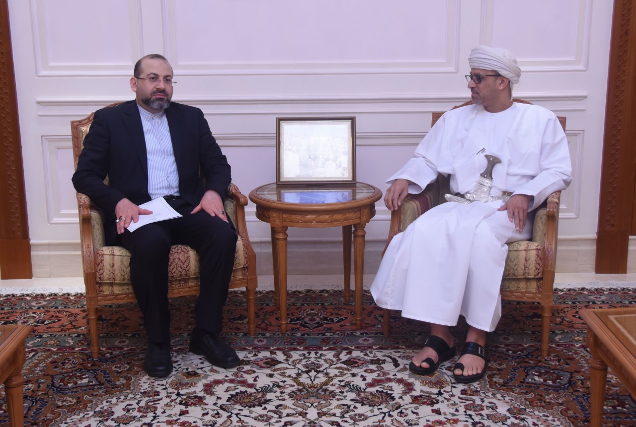 Oman's Majlis A'Shura deputy chairman receives Iranian official