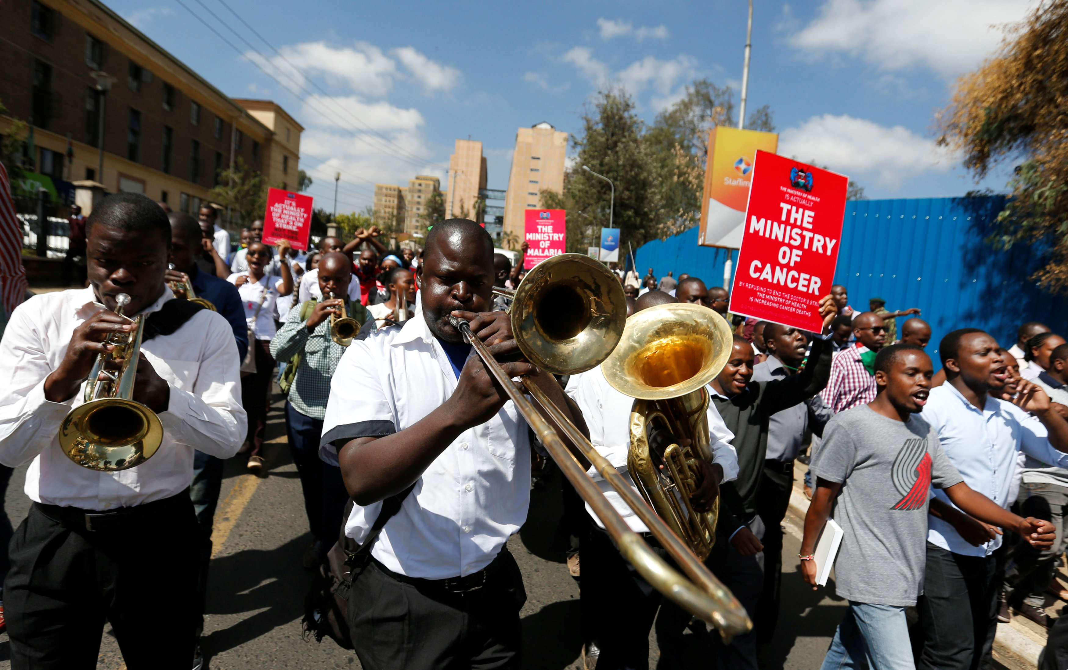 Kenyan private doctors to strike after colleagues jailed