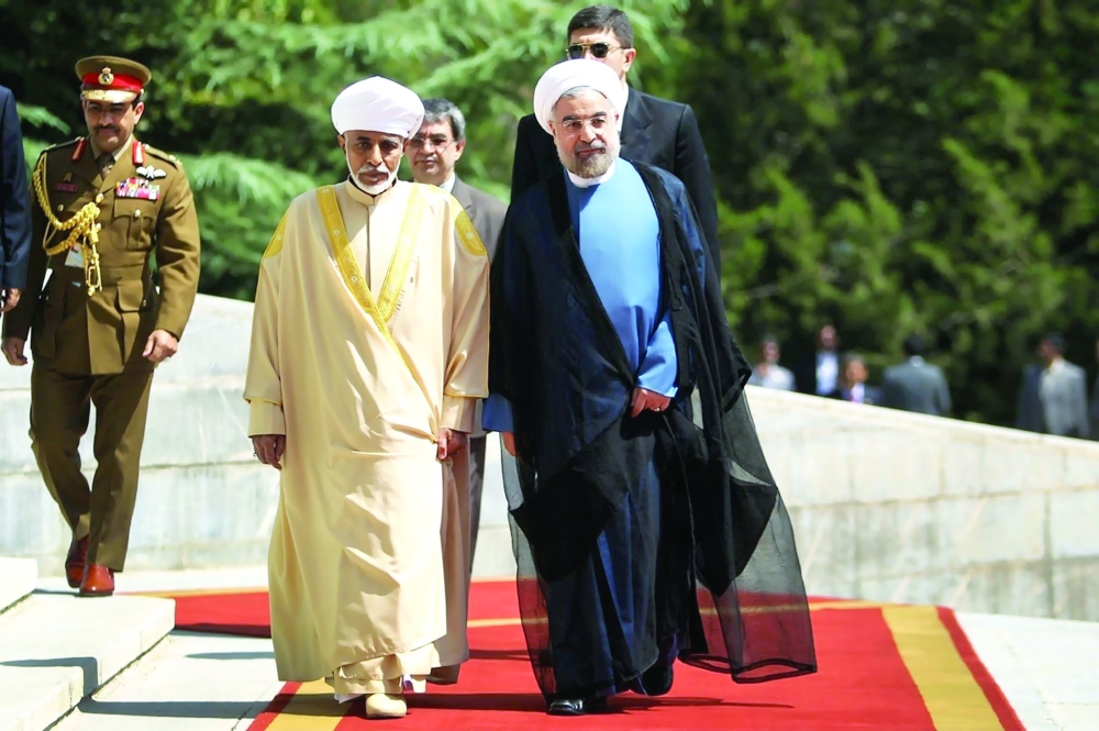 مسقط تترقب وصول روحاني