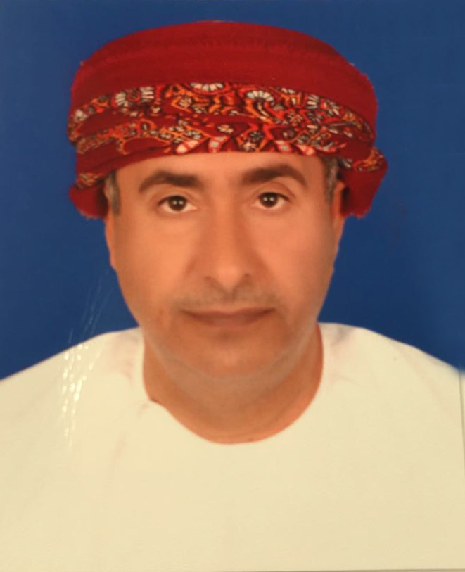 تعـاون إيجابــي بين الشرطة والمجتمع لنشر الوعي المروري

رئيس لجنة تقييم مسابقة السلامة المرورية:
