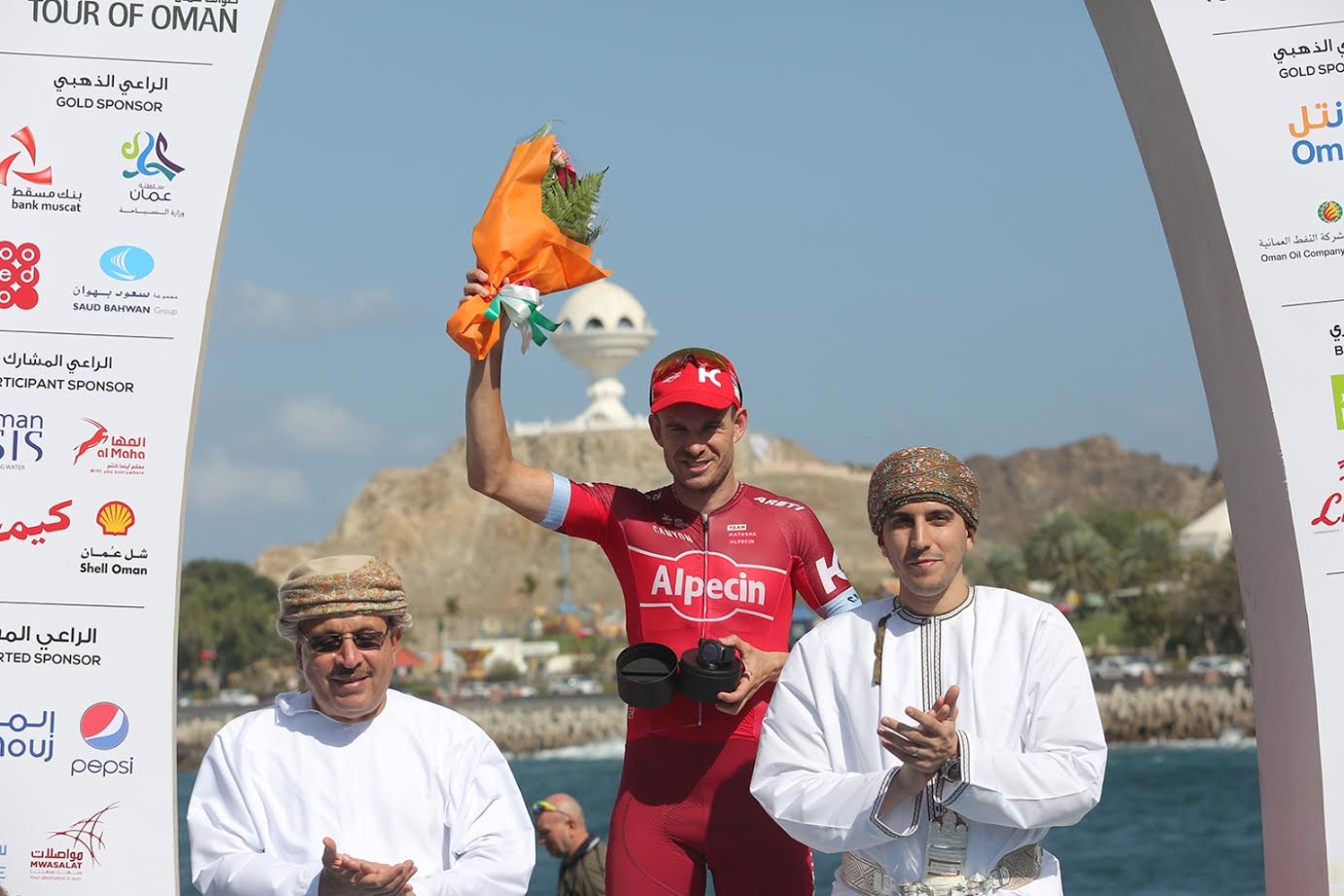 البلجيكي هيرمانس يتوج بطلا لطواف عمان 2017