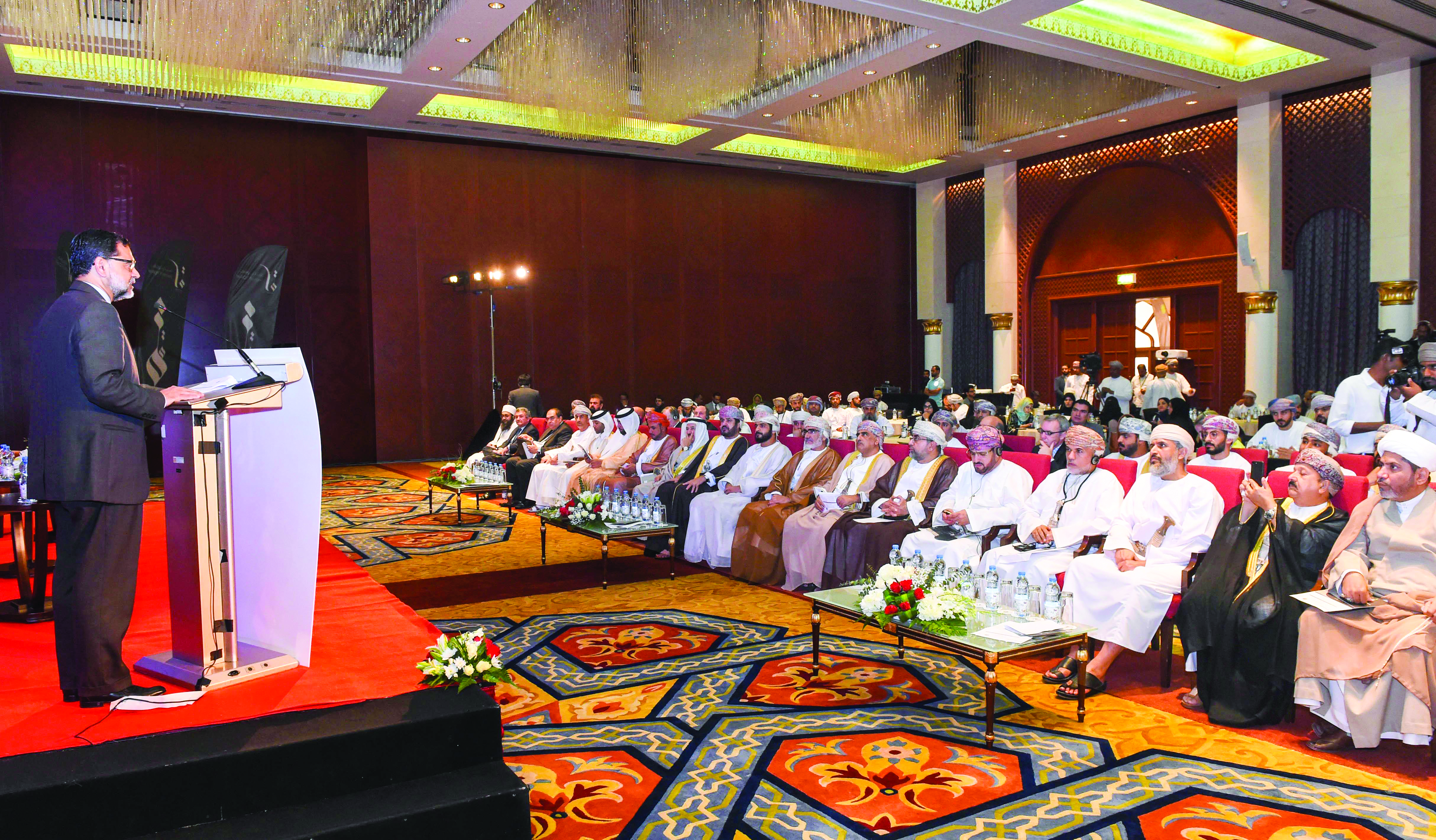 Forum in Oman focuses on funding Islamic finance institutions to boost jobs