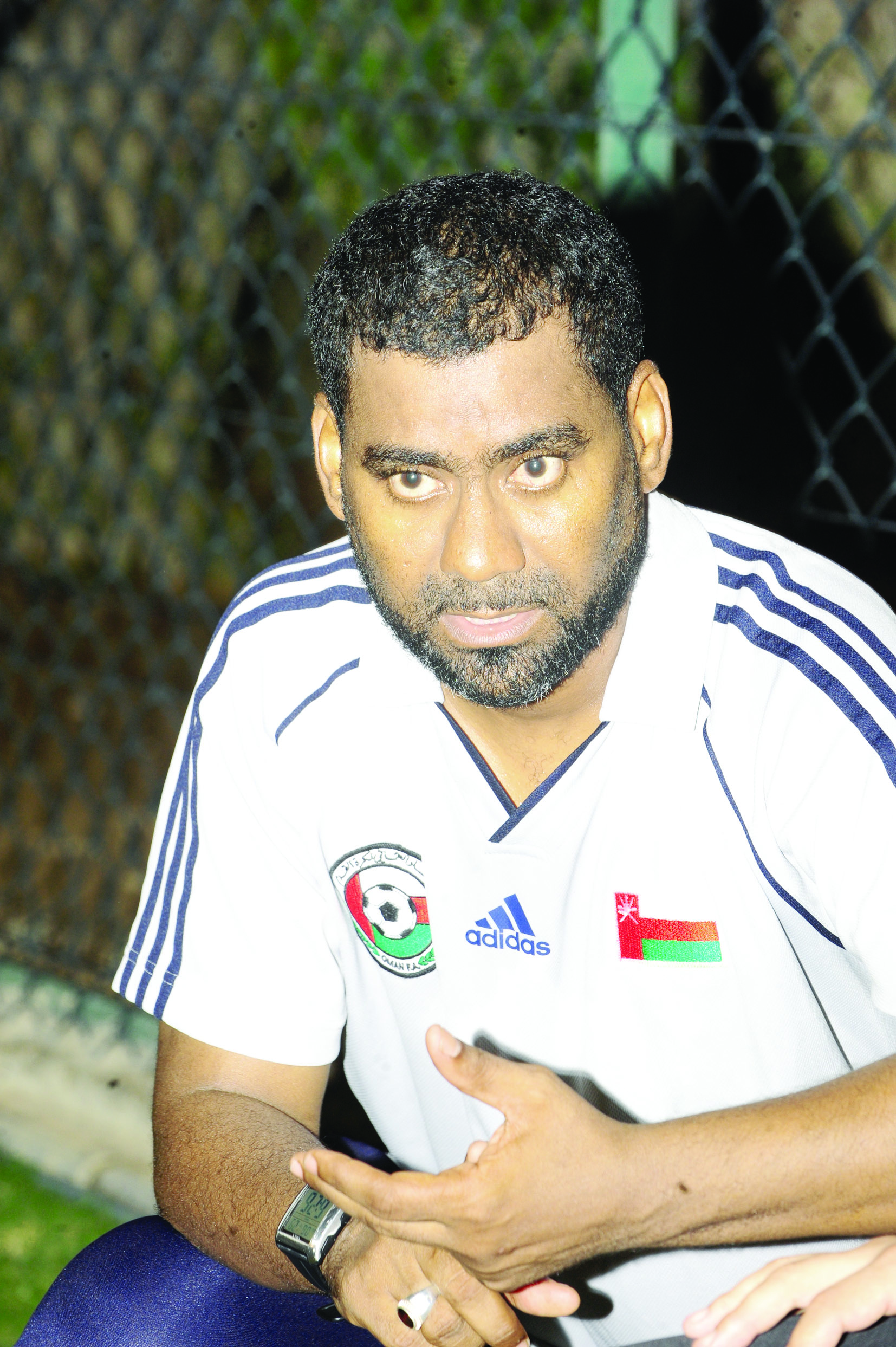 نادي عمان يفسخ عقد المدرب اندرياس ويعين الوطني صومار