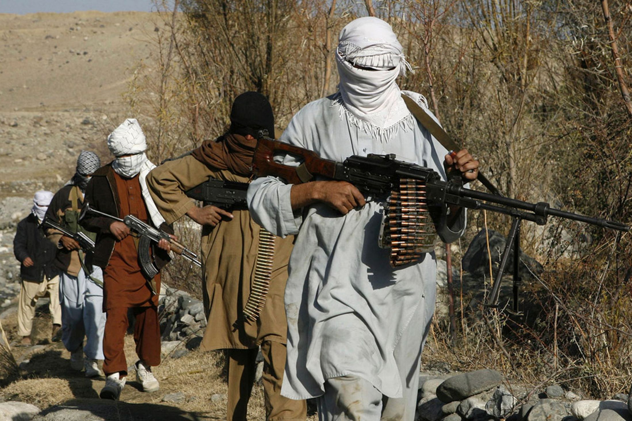 هكذا قتل مسلحو طالبان 12 شرطياً أفغانياً
