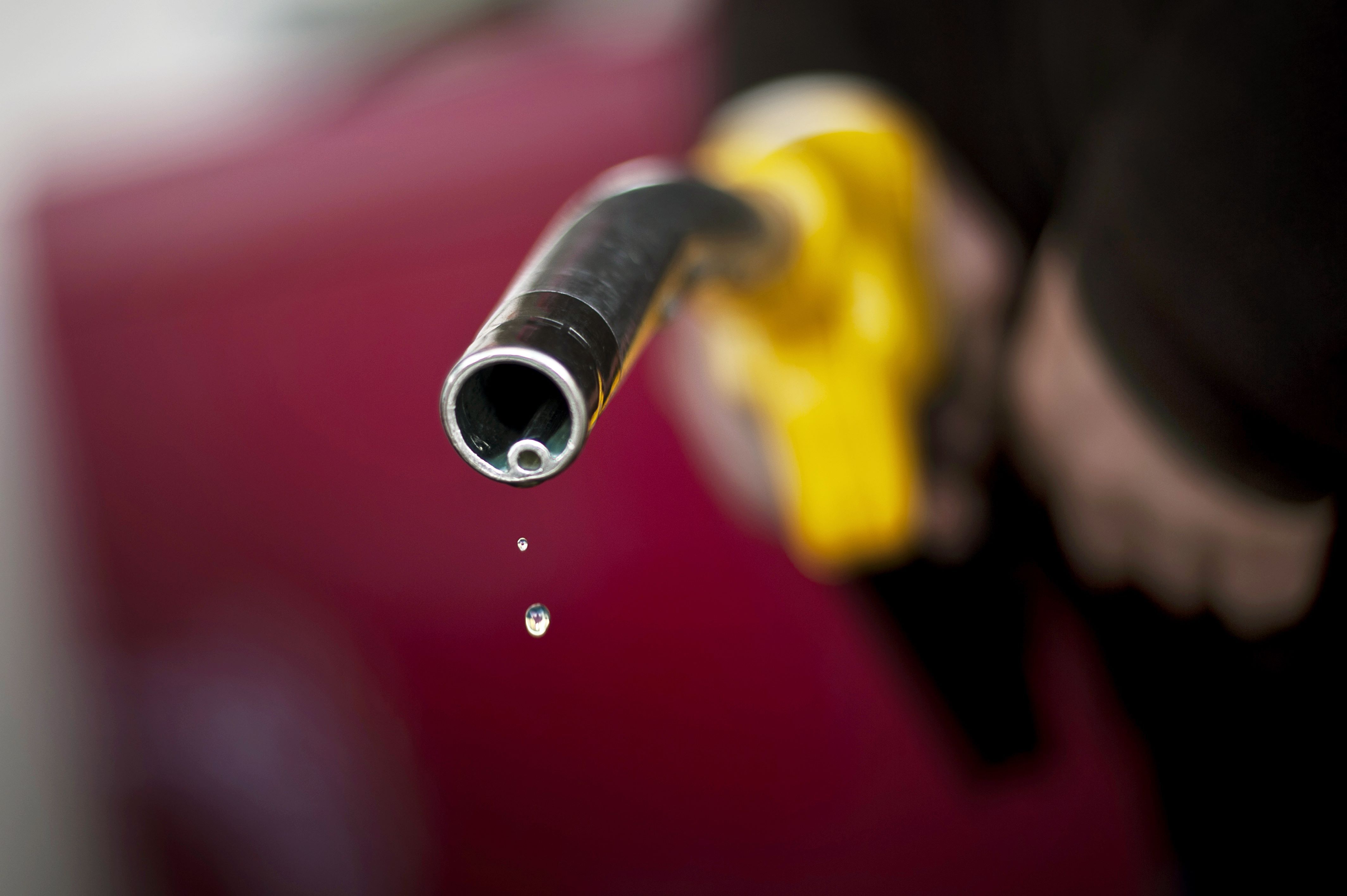 كيف تحسب استهلاك الوقود في سيارتك ؟