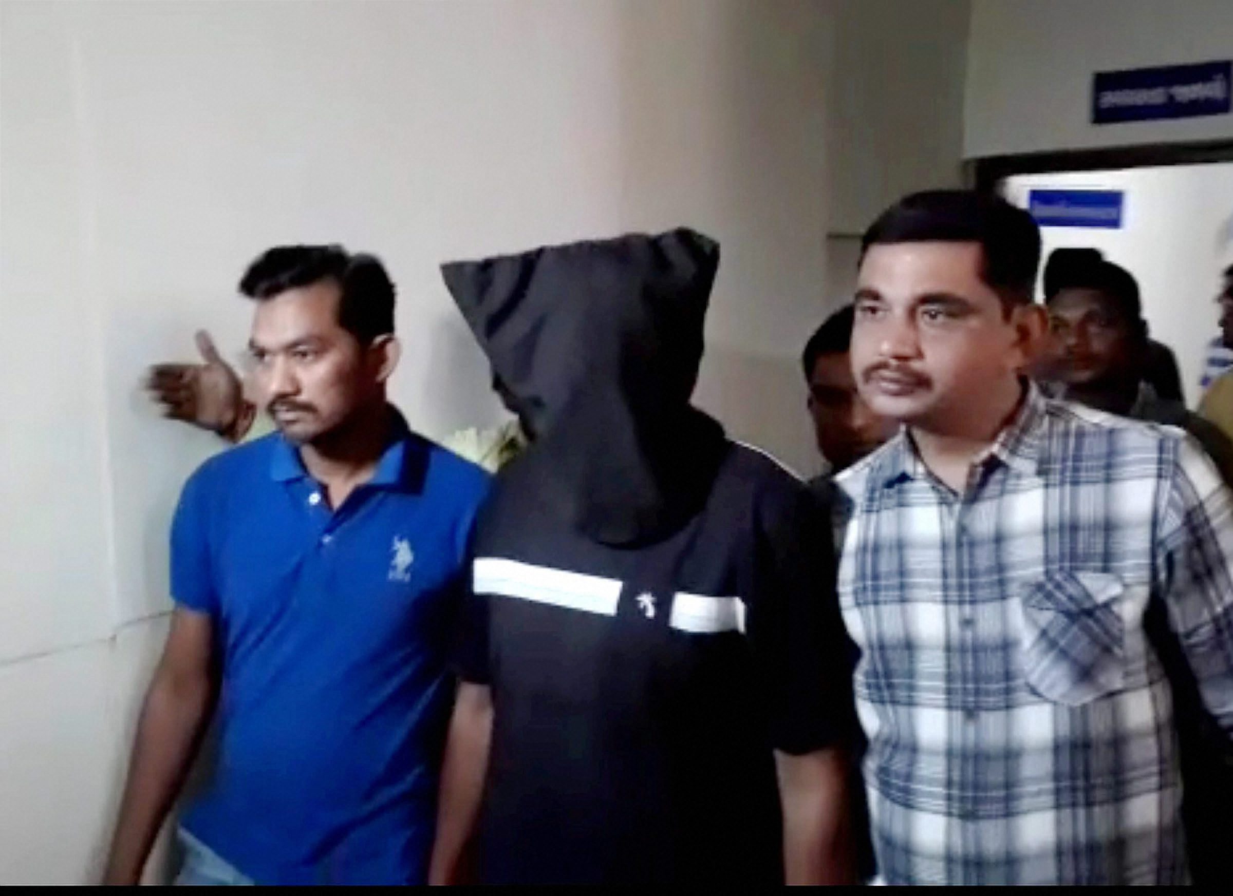 IS operative's handler could be Indian: Gujarat ATS