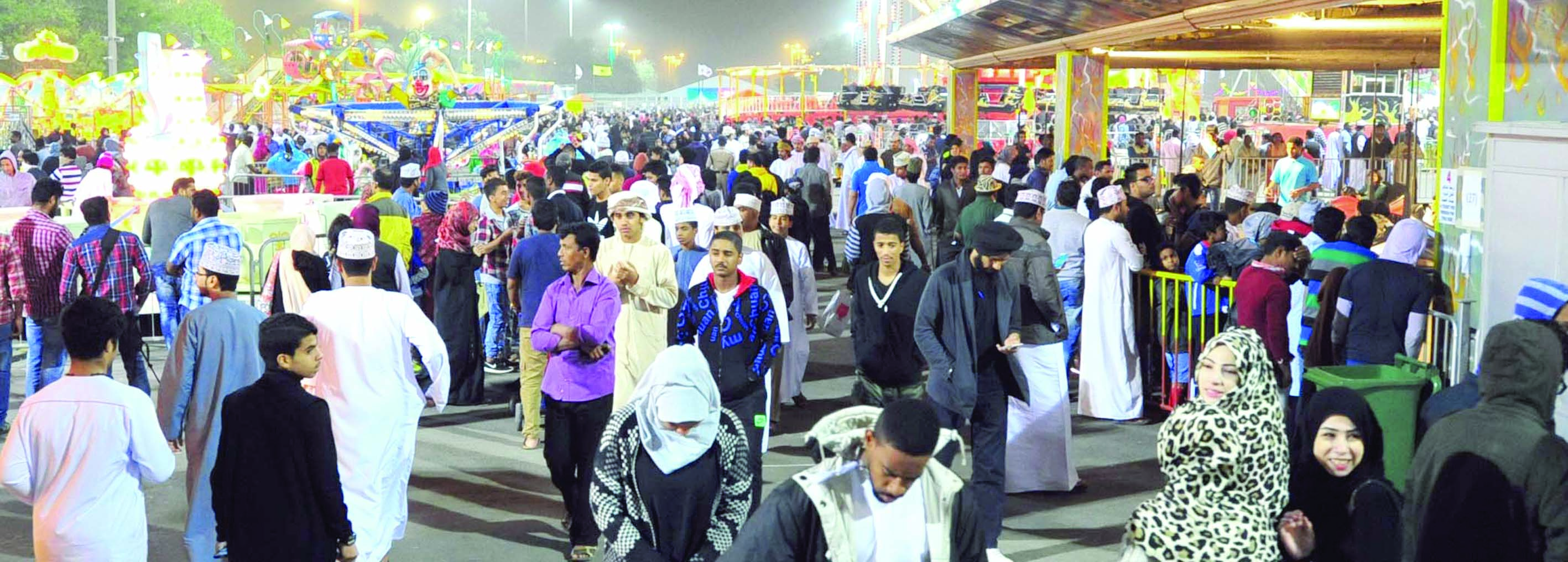 إقبال متواصل على مهرجان مسقط في جميع فعالياته