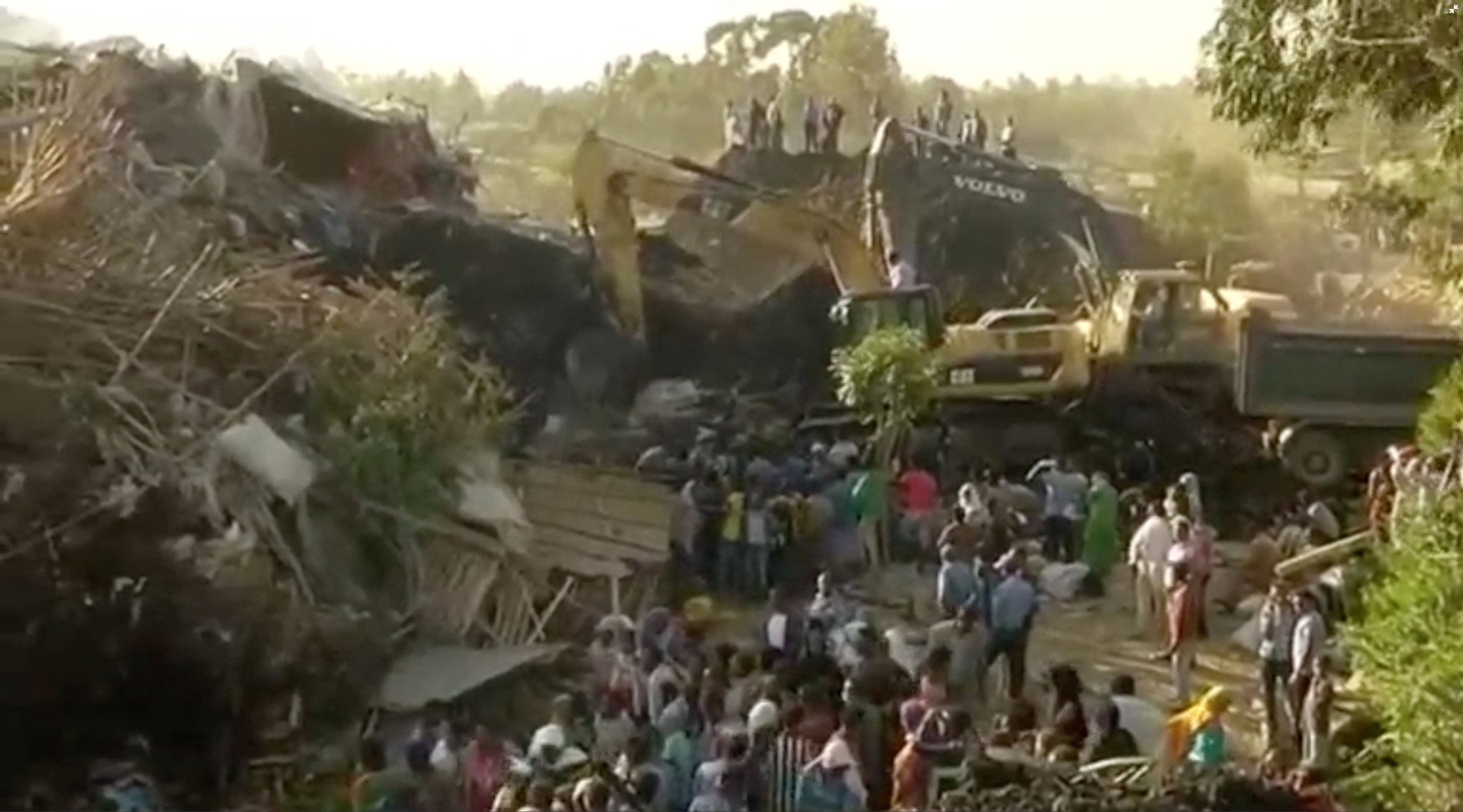 At least 50 killed in garbage dump landslide in Ethiopia
