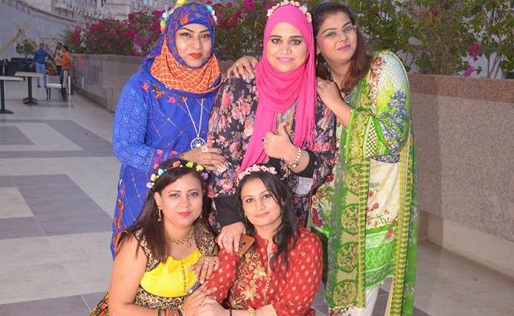 Flowery women’s meet up in Muscat