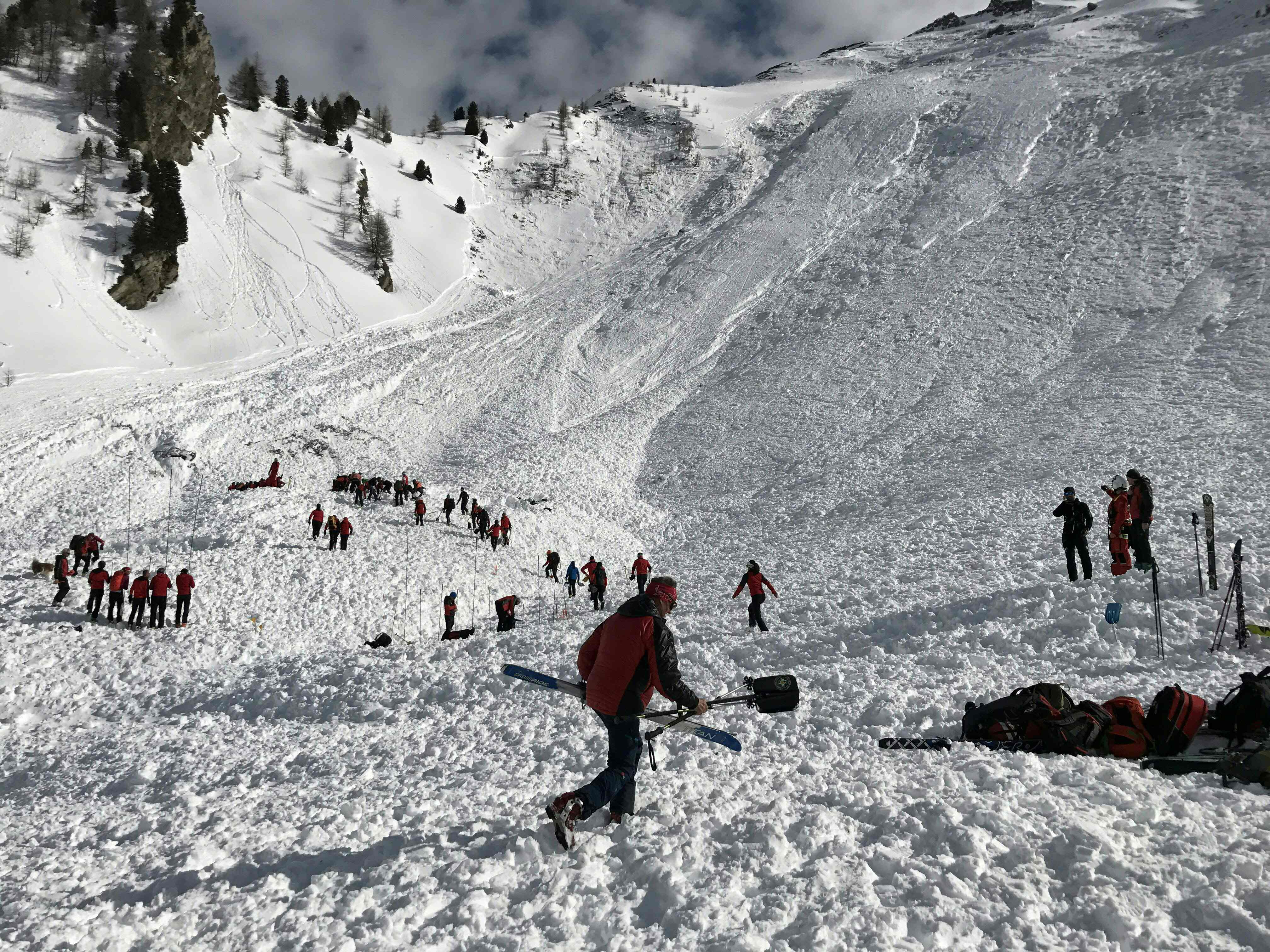 Avalanche in Austria kills four Swiss men