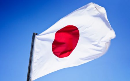 اليابان تتعهد بمواصلة بناء قدراتها الدفاعية