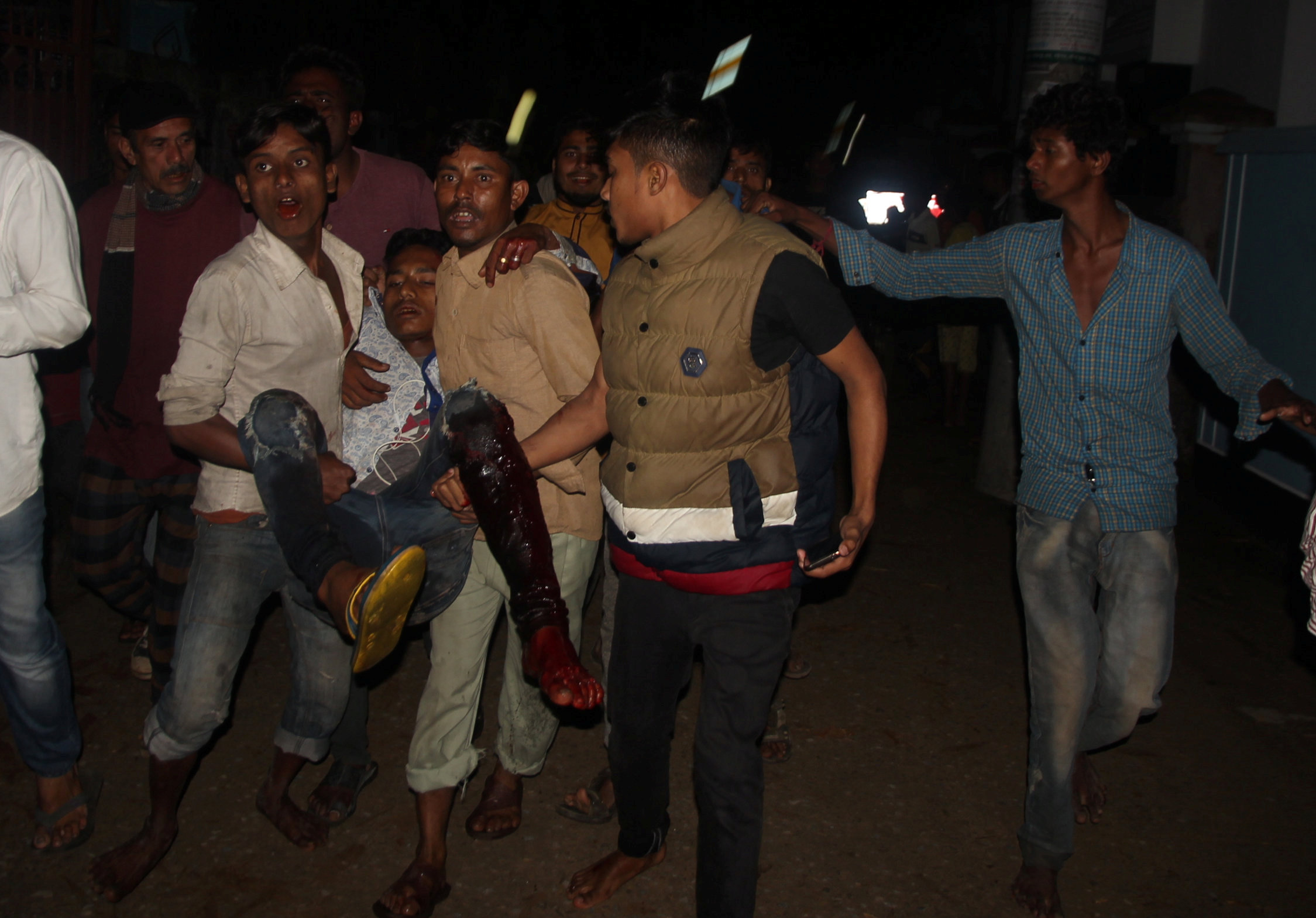 6 killed, 40 injured in Bangladesh attack outside militants' hideout