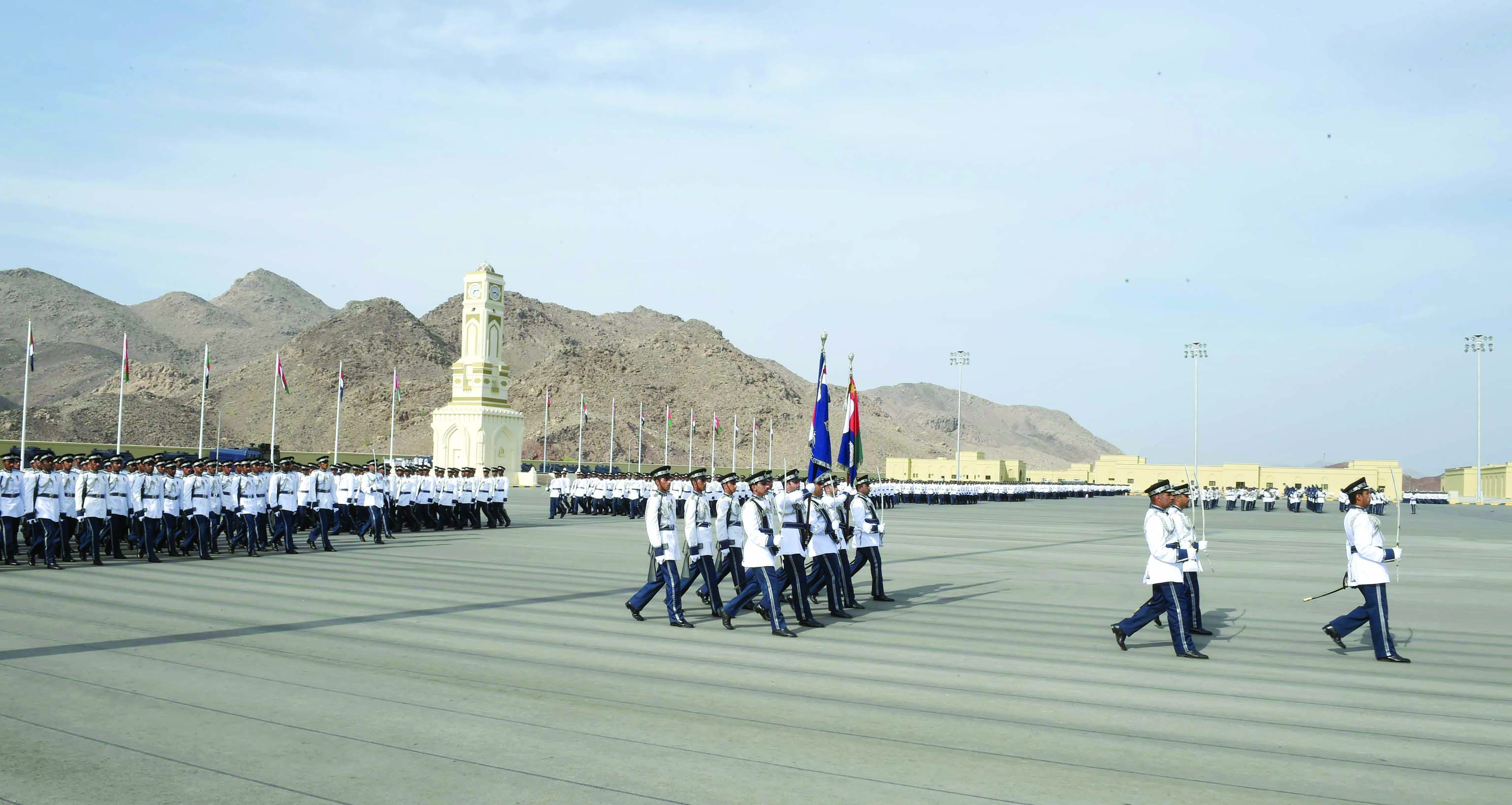 الاحتفال بافتتاح وحدة شرطة المهام الخاصة بنزوى