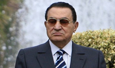 بعد تبرئته قضائياً.. هل يغادر "مبارك" مصر إلى السعودية؟