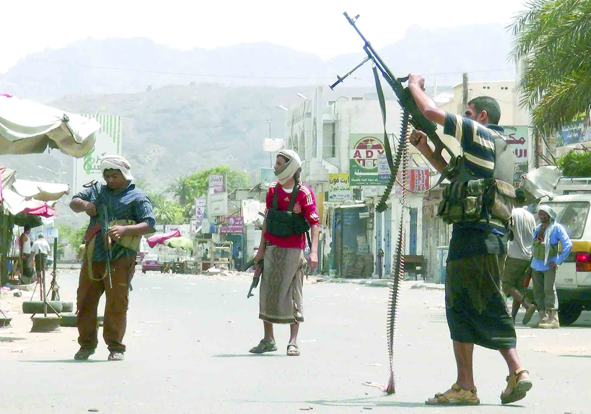 تقرير إخباري

اليمن.. آلة القتل تحصد 2737 مدنياً خلال العام الفائت