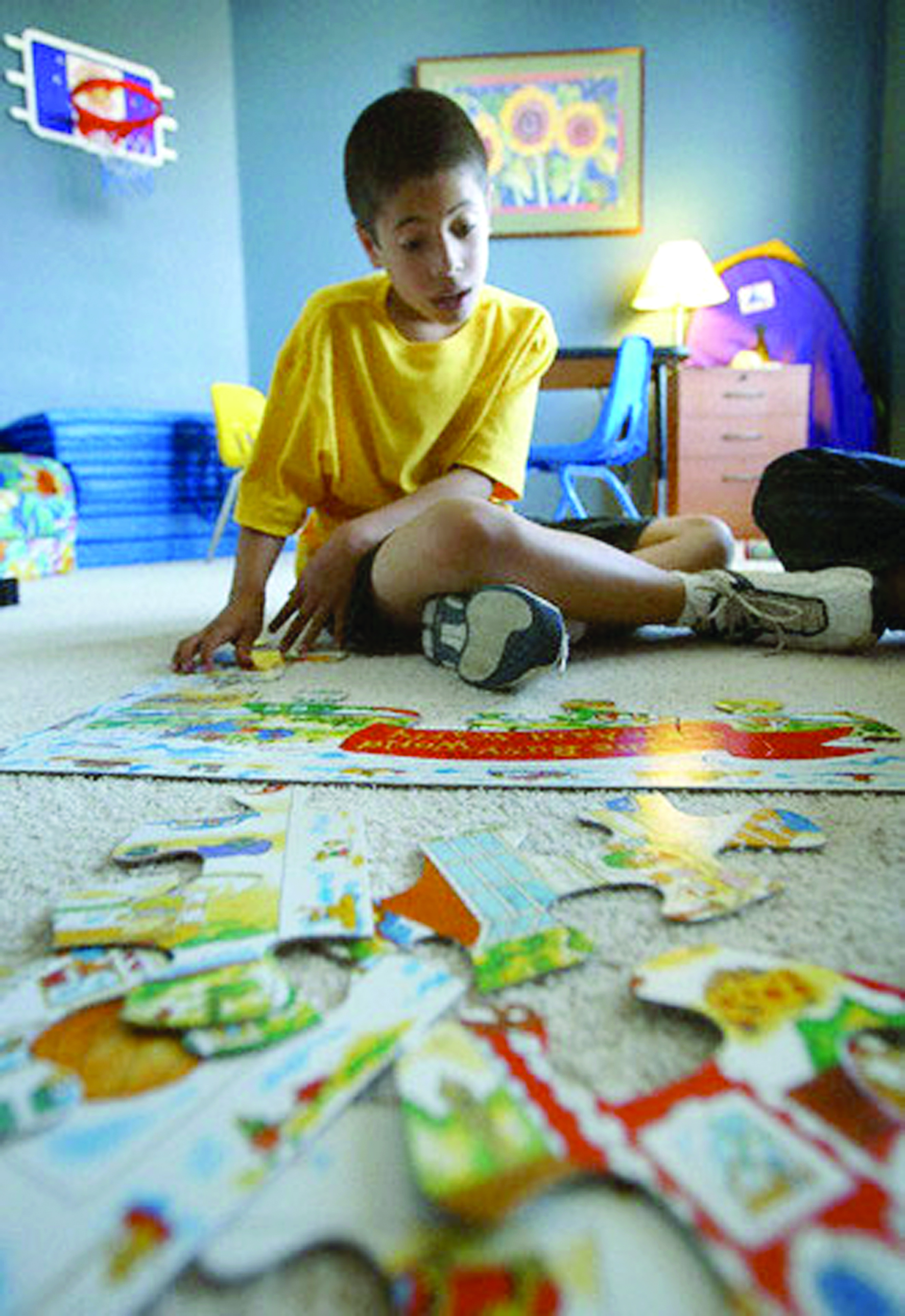 الجدة تشخص قبل غيرها إصابة حفيدها بالتوحد