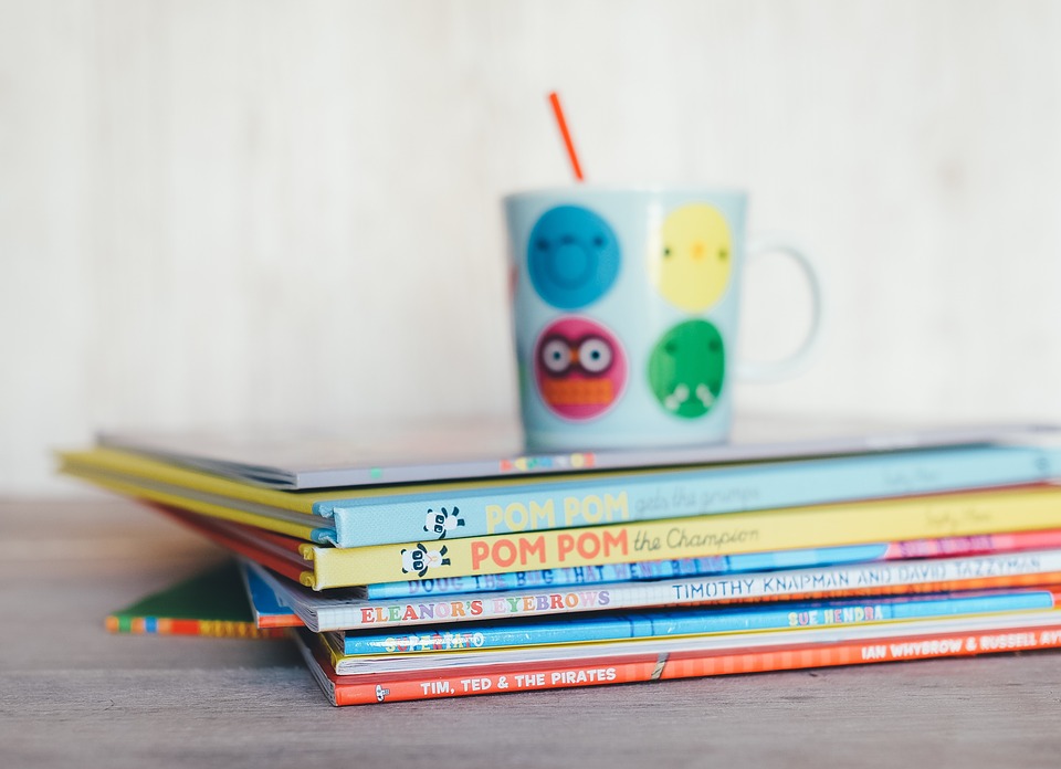 25 % من أطفال السلطنة دون سن الخامسة لديهم 3 كتب فأكثر