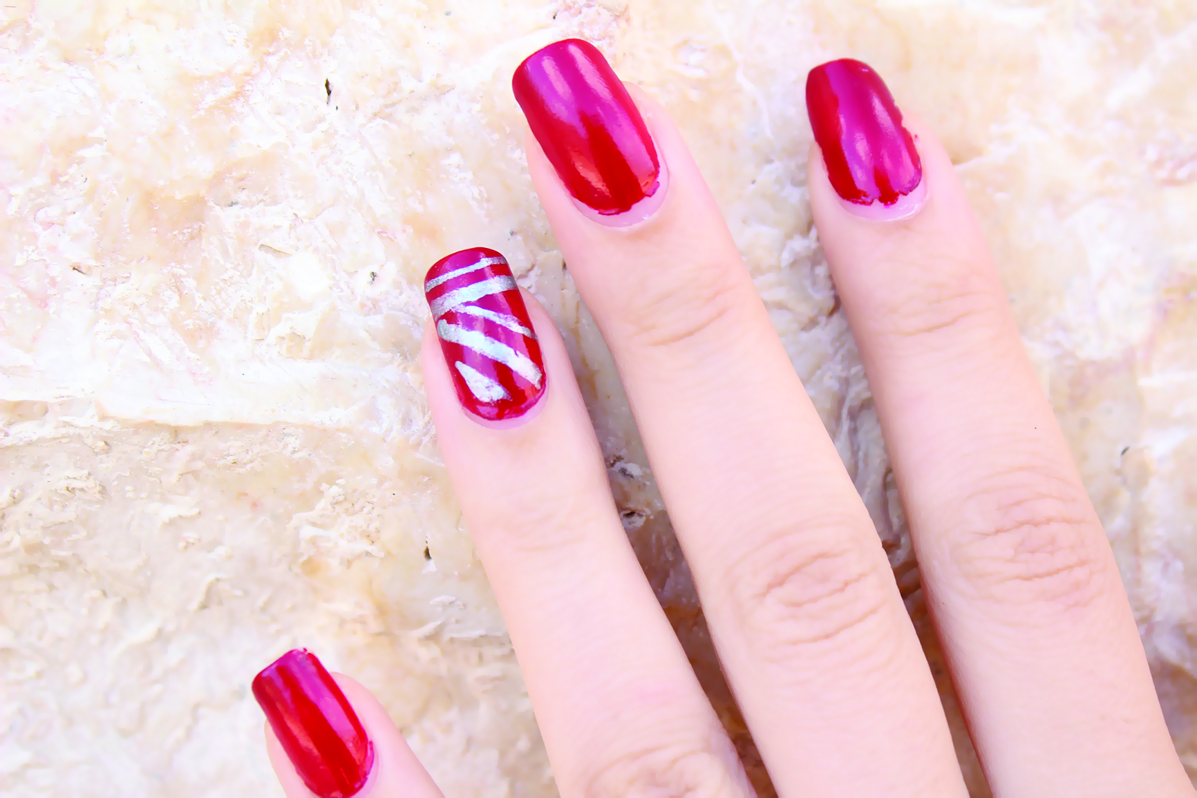 نصائح للعناية بالأظافر الضعيفة