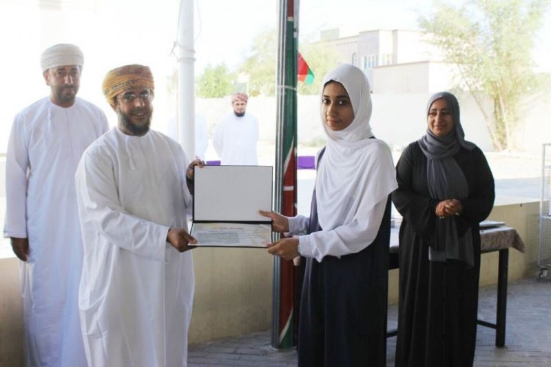 الطالبة تقى العامرية.. تتوصل لقاعدة جديدة كنتيجة لنظرية فيثاغورث