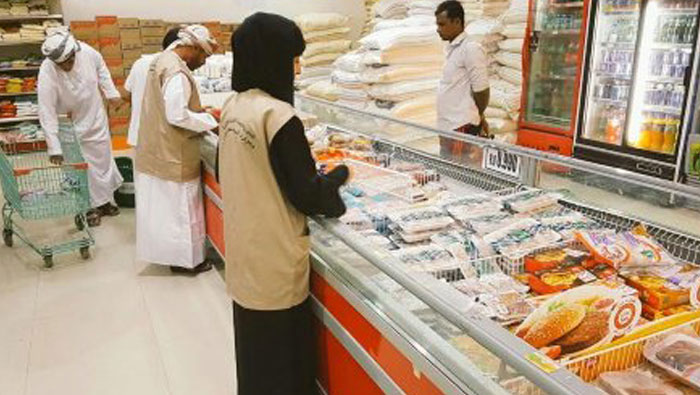 Oman authorities shut 1,453 shops to ensure food safety
