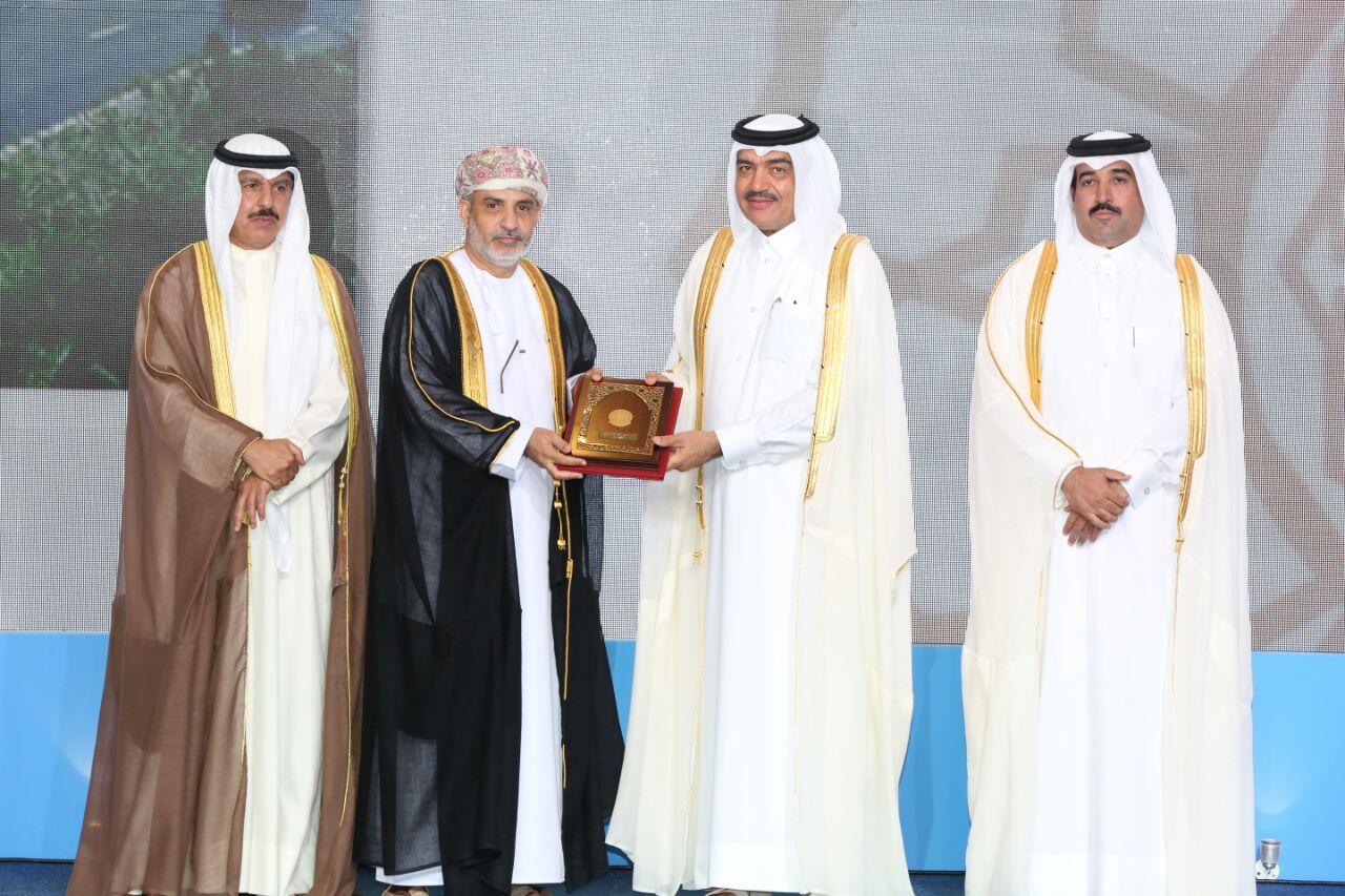 المركز الأول لبلدية ظفار عن جائزة تجميل المدينة العربية بقطر