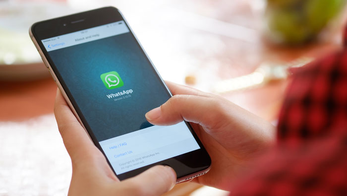 WhatsApp colour change is virus, warn Oman officials